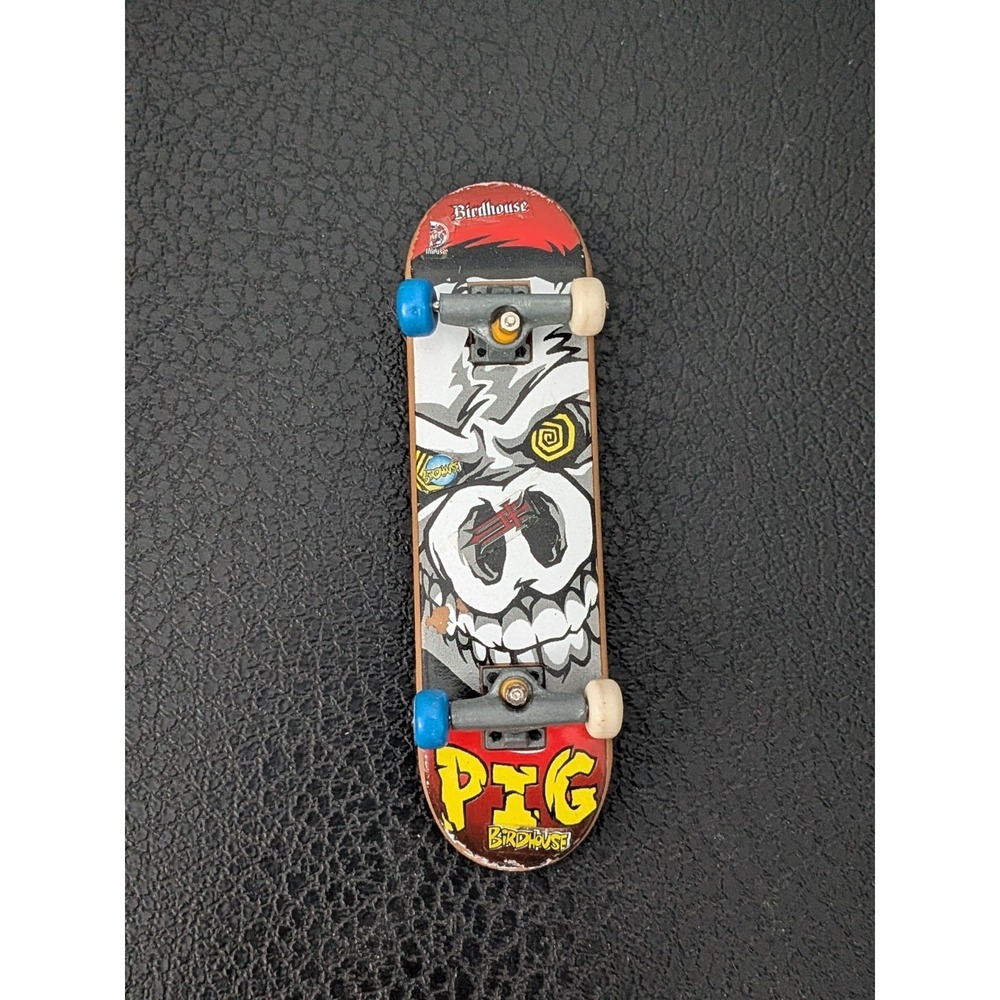 Vintage Tech Deck Fingerboard Birdhouse PIG Deck Finger Skatebaord 3.5"